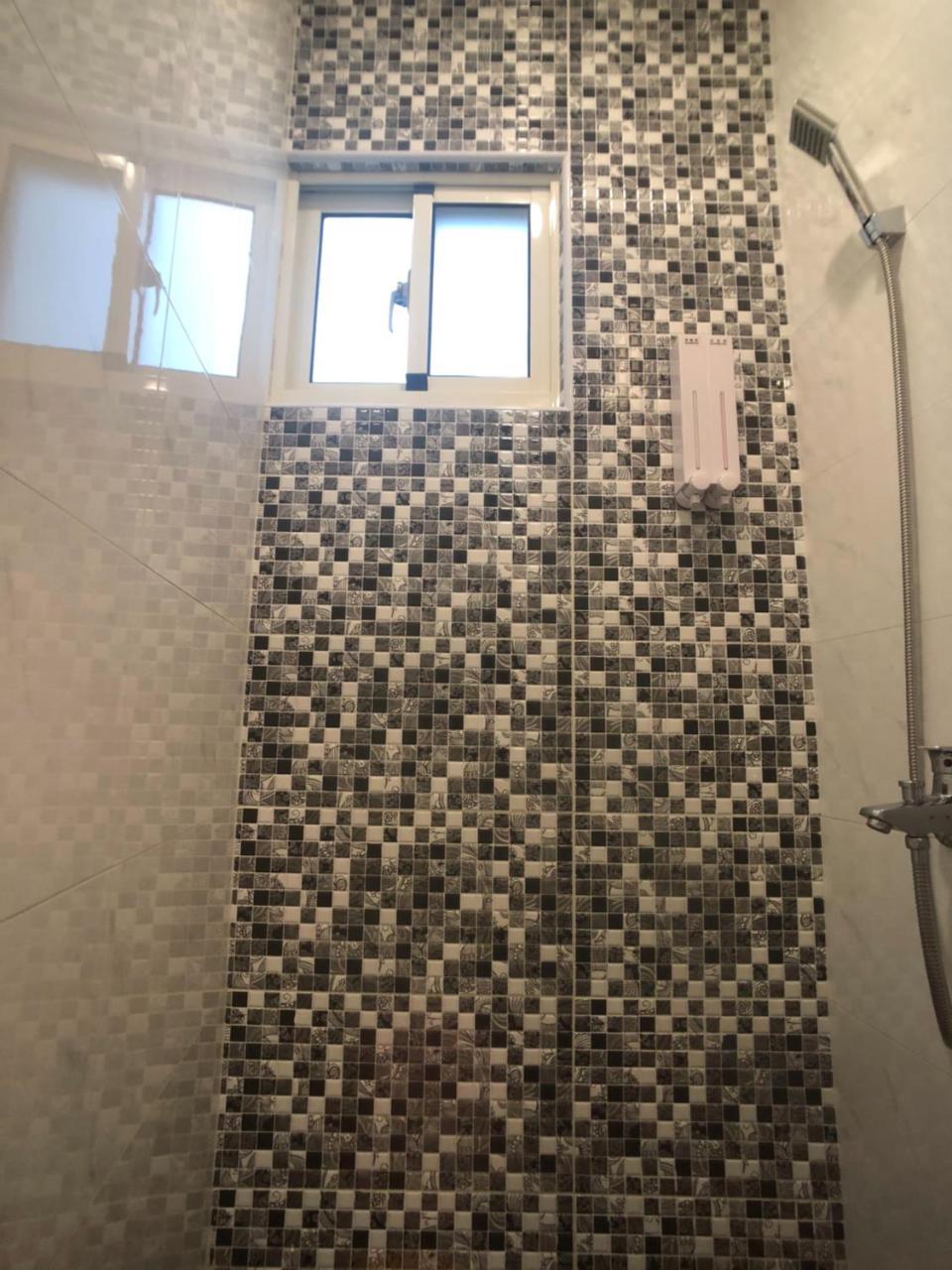逢甲柏斯青年旅棧 Apartment Taichung Exterior photo